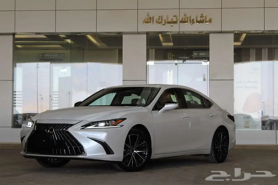 لكزس - ES300 Bh هايبرد - 2024 -نص فل - خليجي 2