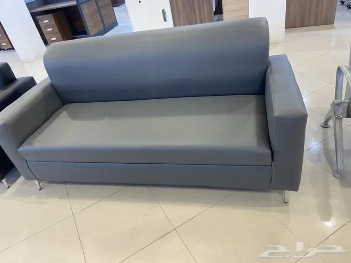 كنب مكتبي جلد فخم مريح الجلوس صيني وطني جميع أنواع متوفر 6