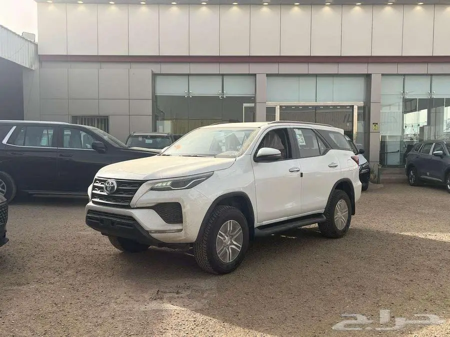 فورشنر GX2 بانزين 2025 نقد وتقسيط 0