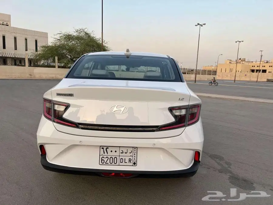 هونداي i10 فل كامل 2024 بدي وكاله مالك واحد 13