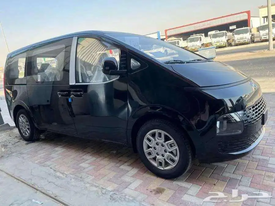 هيونداي ستاريا 9 راكب بالنقد والتقسيط 1