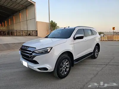 ايسوزو 2022 MUX فل كامل ديزل بدون دبل 1