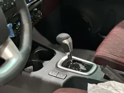 تويوتا هايلكس SGLXغمارتين فل2.7 بنزين دبل موديل 2025 12