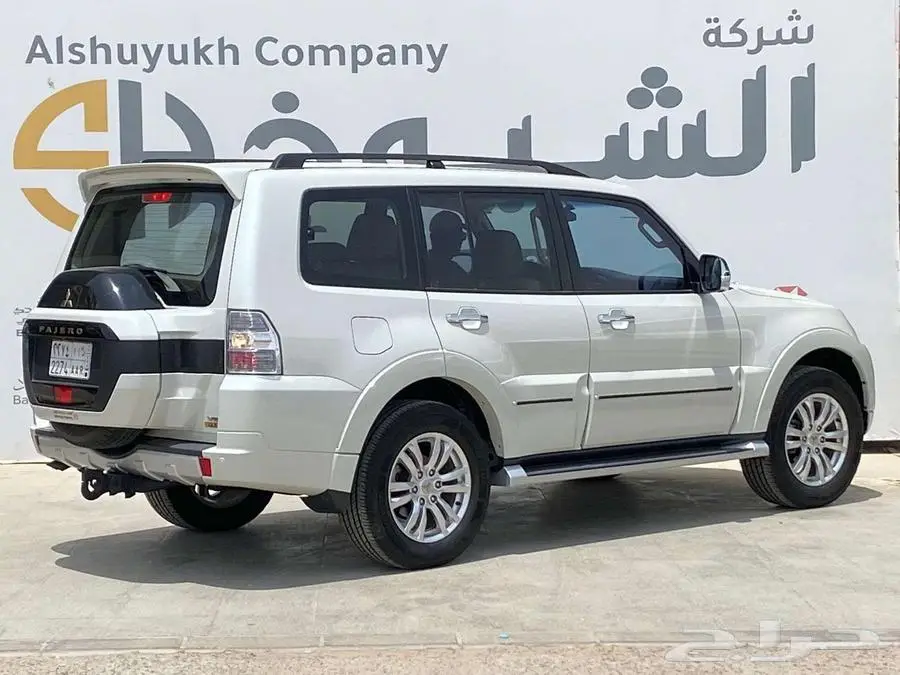 ميتسوبيشي باجيرو موديل 2022 4