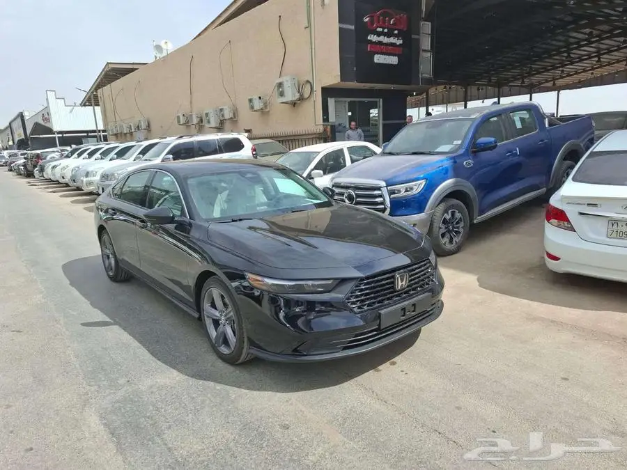 هوندا اكورد نص فل 2025 سعودي EX 0