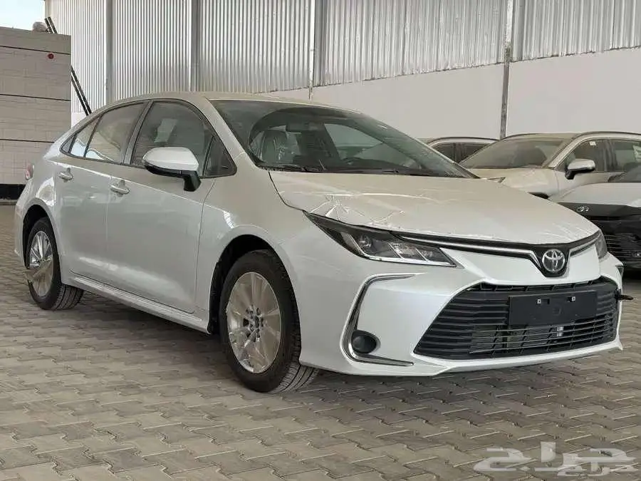 كورولا 2025 بريمي 2000CC ستاندر جنوط كاش وأقساط بنك 2