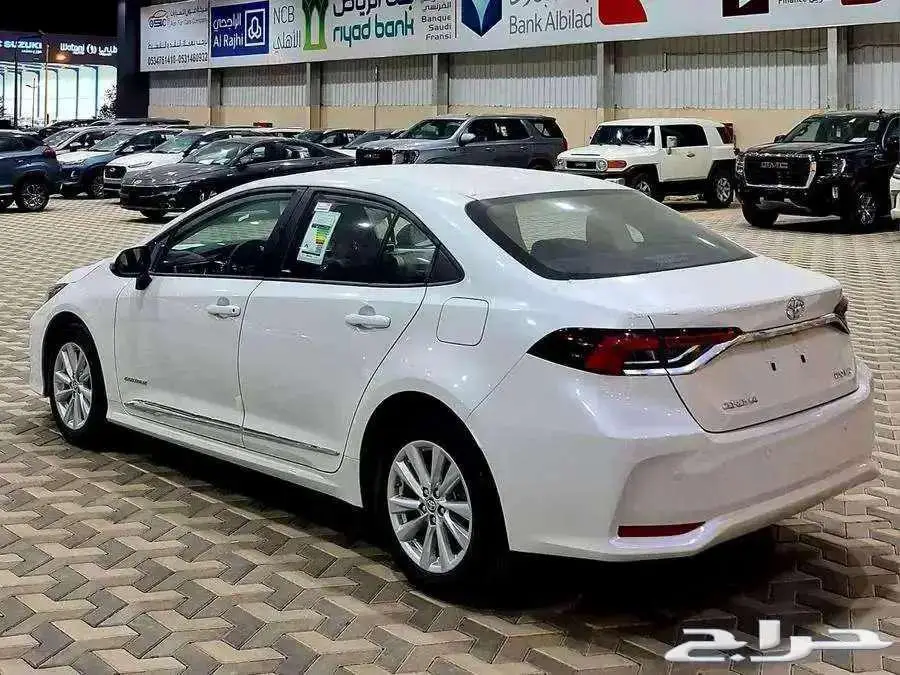 كورلا XLE مطور 2.0 جنوط 2025 كاش - اقساط 1