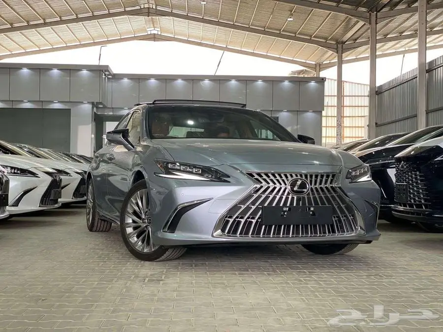 لكزس ES 350 DD فل كامل 2025 - خليجي 2