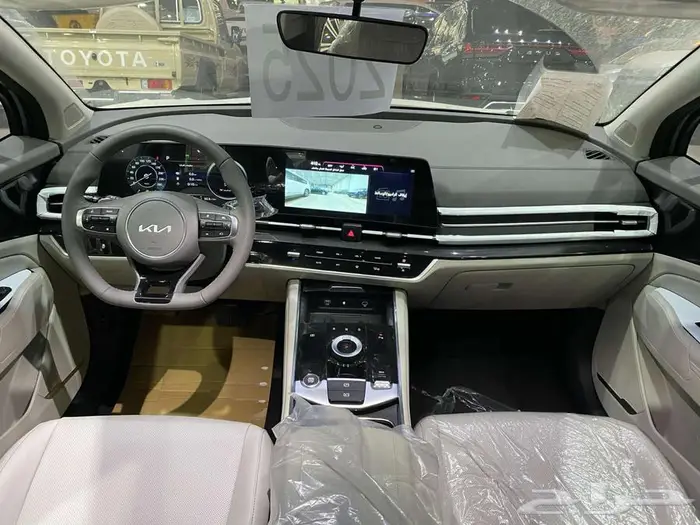 كيا سبورتاج GLS 1.5 موديل 2025 رصاصي نص فل سعودي 8