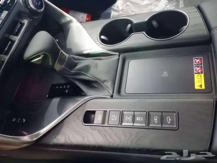 وارد اليحيى لكزسLX600توين تيربو بنزين فل رادار اوف رود 2025 8