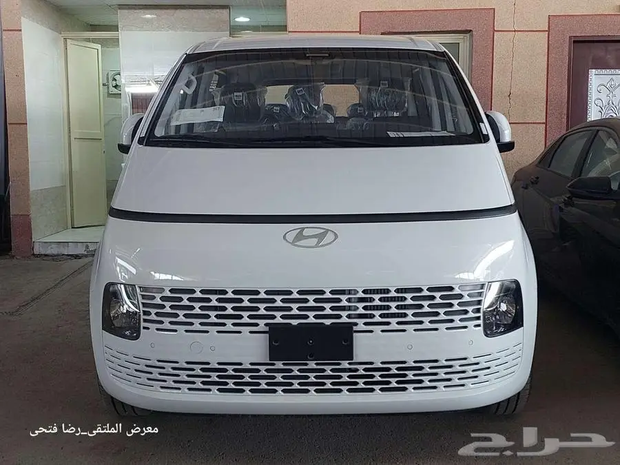 هيونداي ستاريا 2026 _ ديزل - بنزين ( ركاب _ بضاعة ) 5