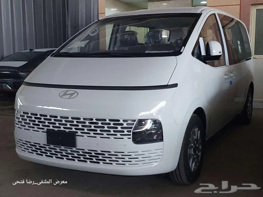 هيونداي ستاريا 2026 _ ديزل - بنزين ( ركاب _ بضاعة ) 9