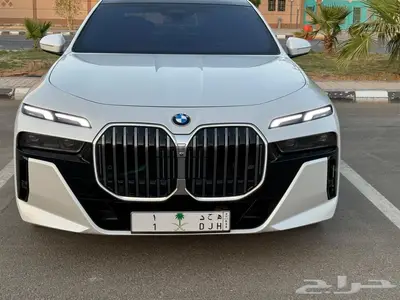 بي إم دبليو 2024 ابيض كيت M 26