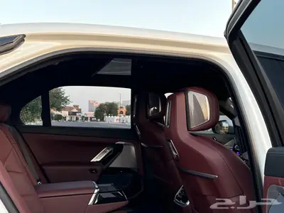 بي إم دبليو 2024 ابيض كيت M 5