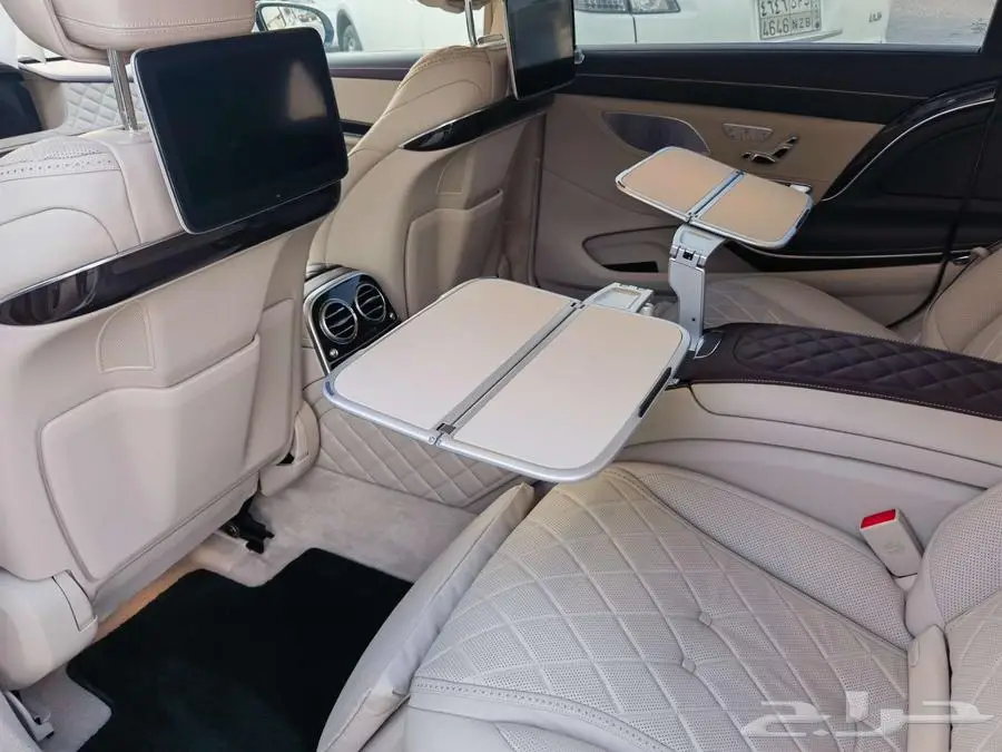Mercedes مايباخ S560 مخزن العداد (15) الف اعلى المواصفات index