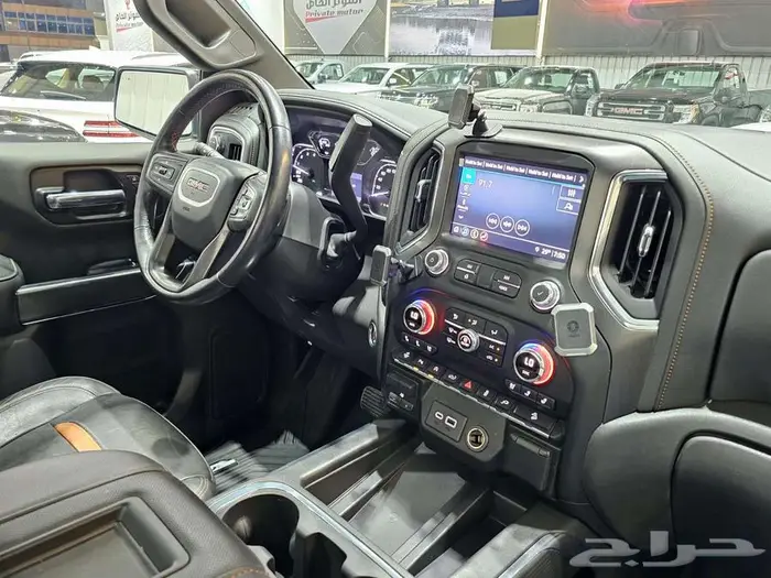 جمس سيرا 2022 AT4 فل كامل 13