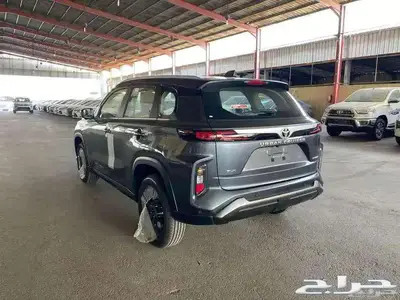 تويوتا - أوربان -2025-GLX 5