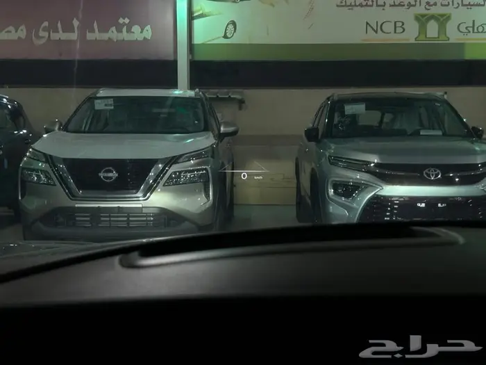 جنسس G90 2023 عداد 24 الف كم على الضمان 10