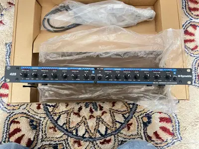 سبيكرات و أجهزة صوتيات احترافية امريكي 10