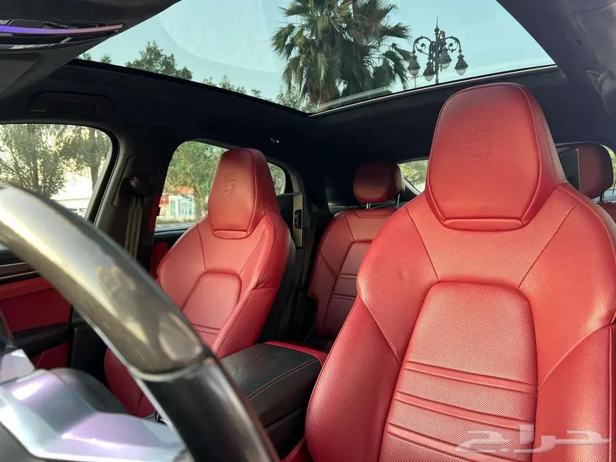 Porsche Cayenne Gts v8 Saudi 2022 index