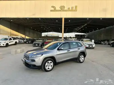 جيب شيروكي سبورت 2016 0