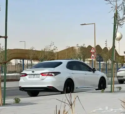 كامري موديل 2024 GLE-X هايبرد 1