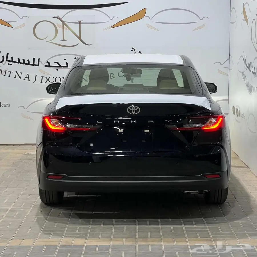 تويوتا كامري E استاندر جنوط بنزين 2025 بأقل الأسعار 3