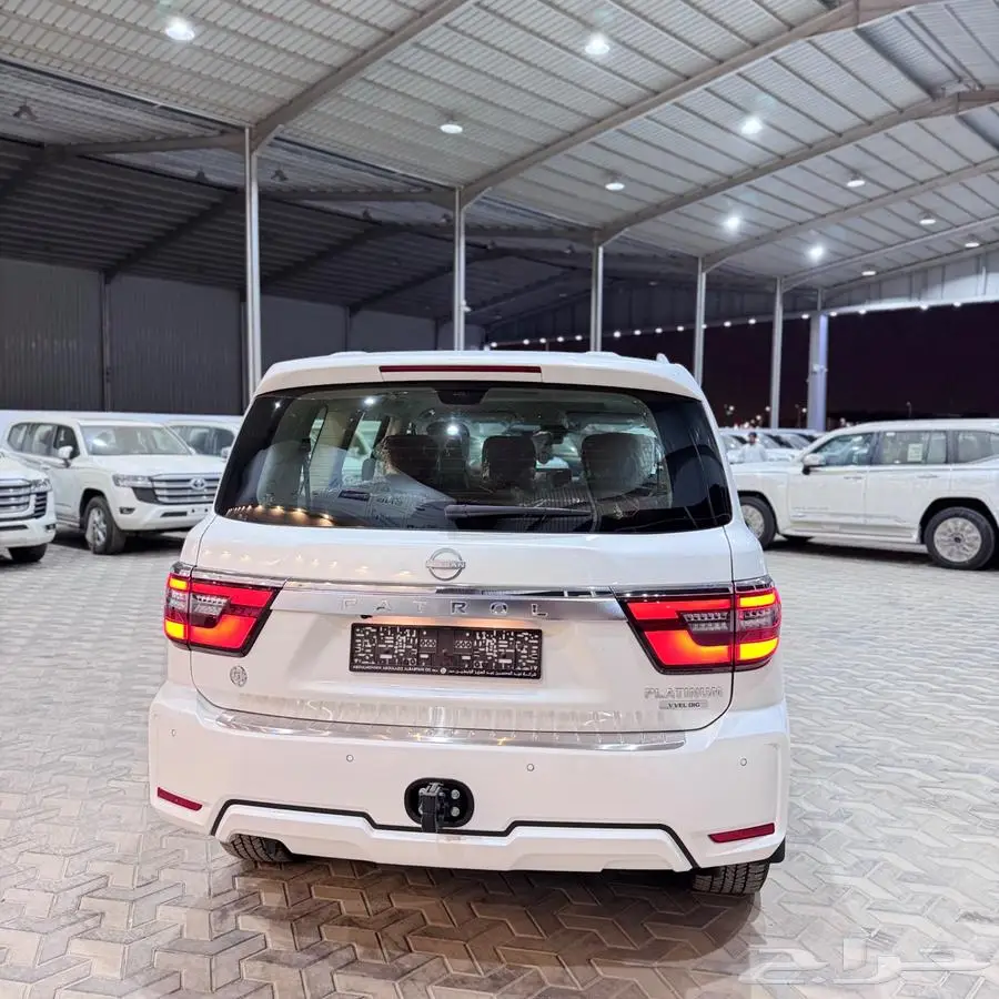 باترول بلاتينيوم V8 خليجي 2024 22