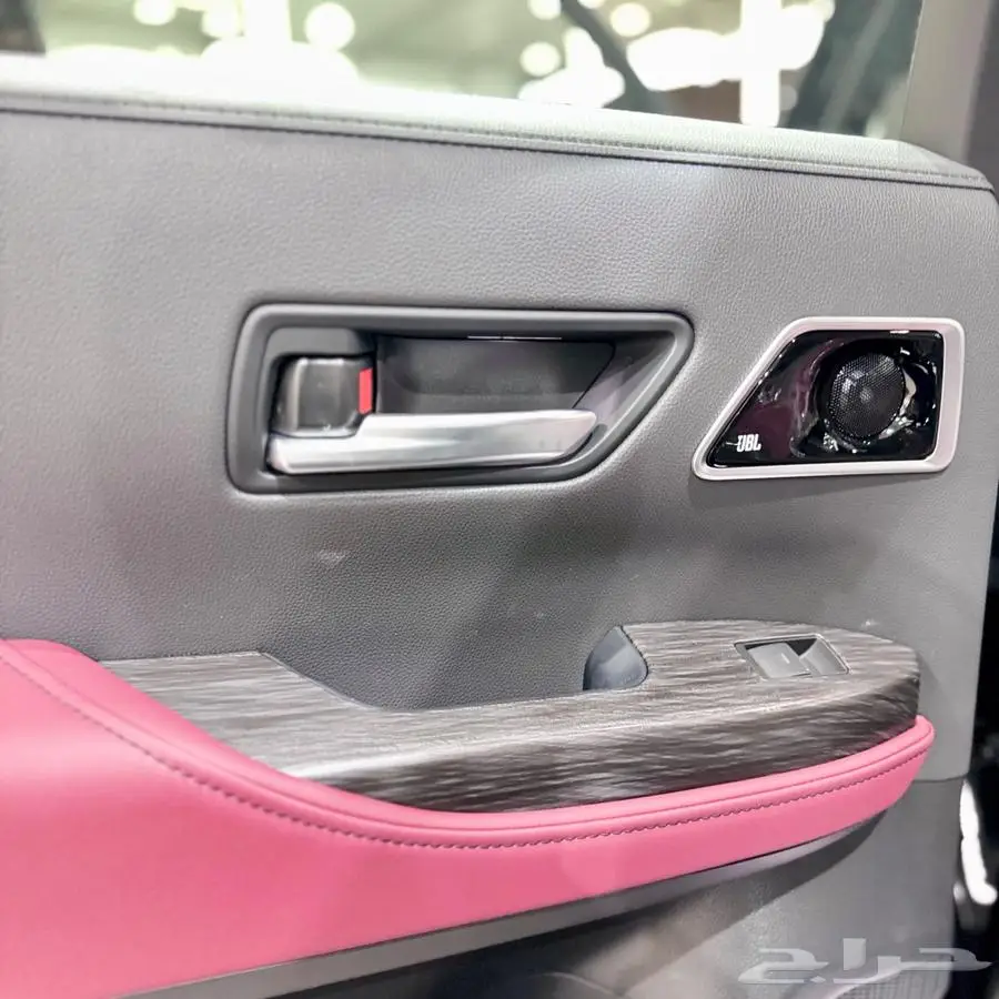 لاند كروزر Vxr بريمي 2025 11