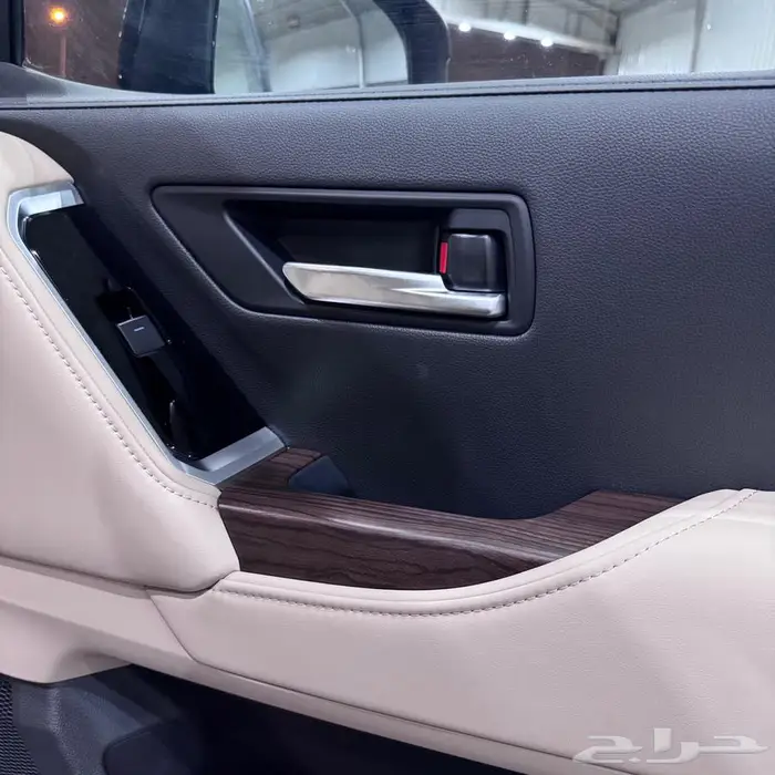 جكسار L4 بريمي 2025 19