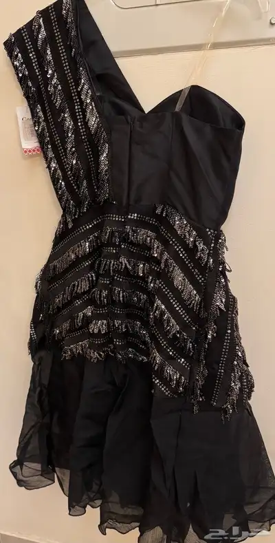 فستانين سهره جديده اسود وذهبي 3