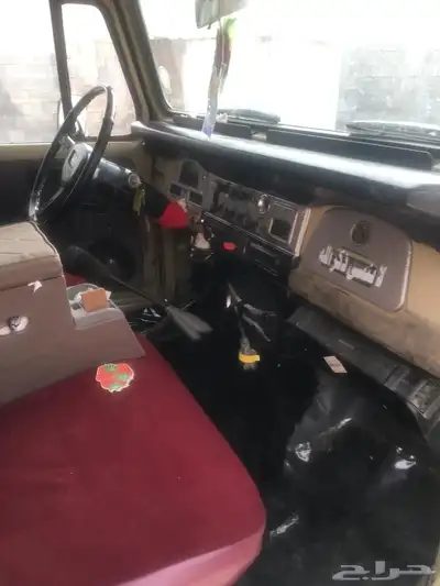للبيع جيب ربع مصندق 1982 5