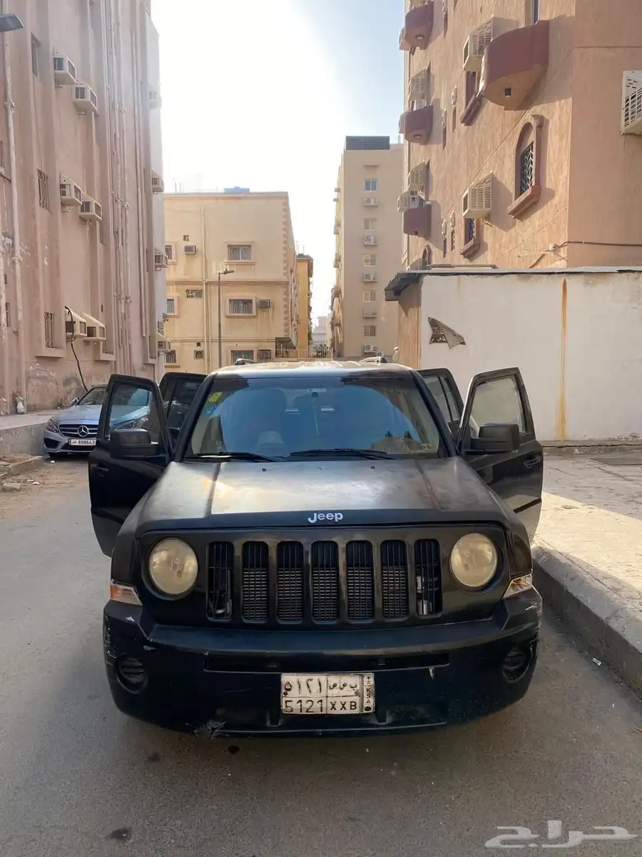 Jeep باتريوت 2010 للبيع او البدل نظيف 1