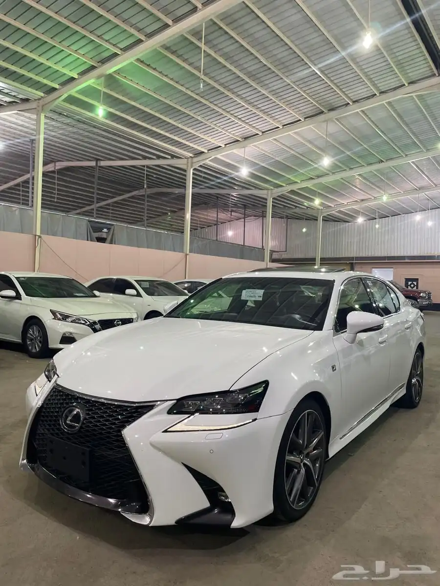 للبيع لكزس موديل 2017 GS350 اسبورت index