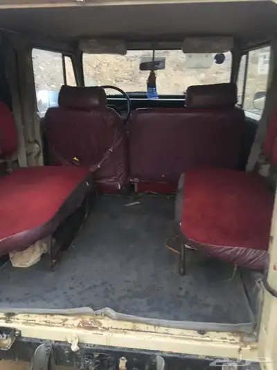للبيع جيب ربع مصندق 1982 0