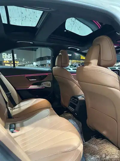 مرسيدس E300 AMG 2024 فل كامل . رصد الفخامة 35
