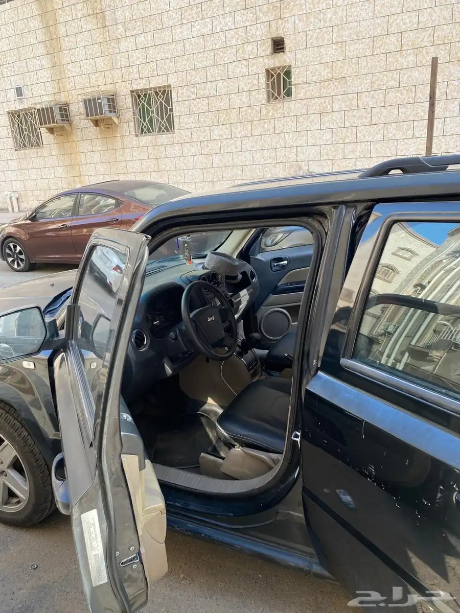 Jeep باتريوت 2010 للبيع او البدل نظيف 4