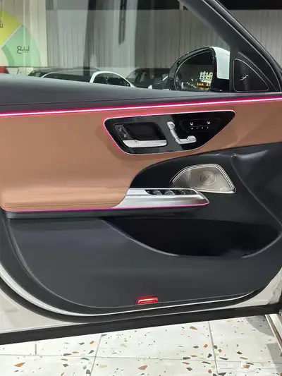 مرسيدس E300 AMG 2024 فل كامل . رصد الفخامة 26