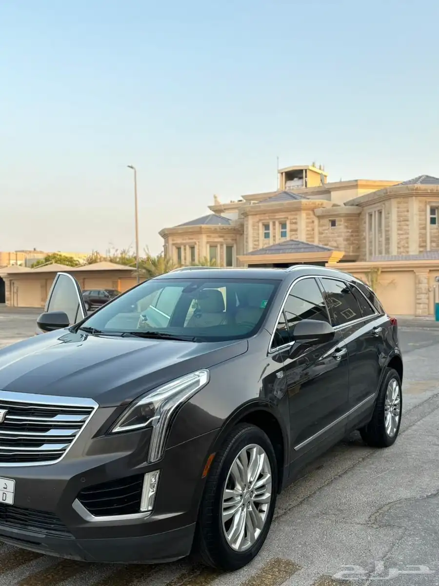 كاديلاك XT5 2019 اول مالك index