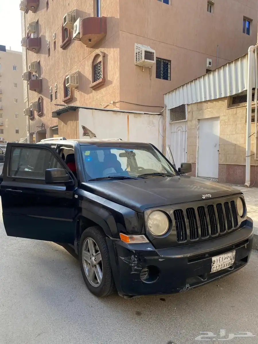 Jeep باتريوت 2010 للبيع او البدل نظيف 0