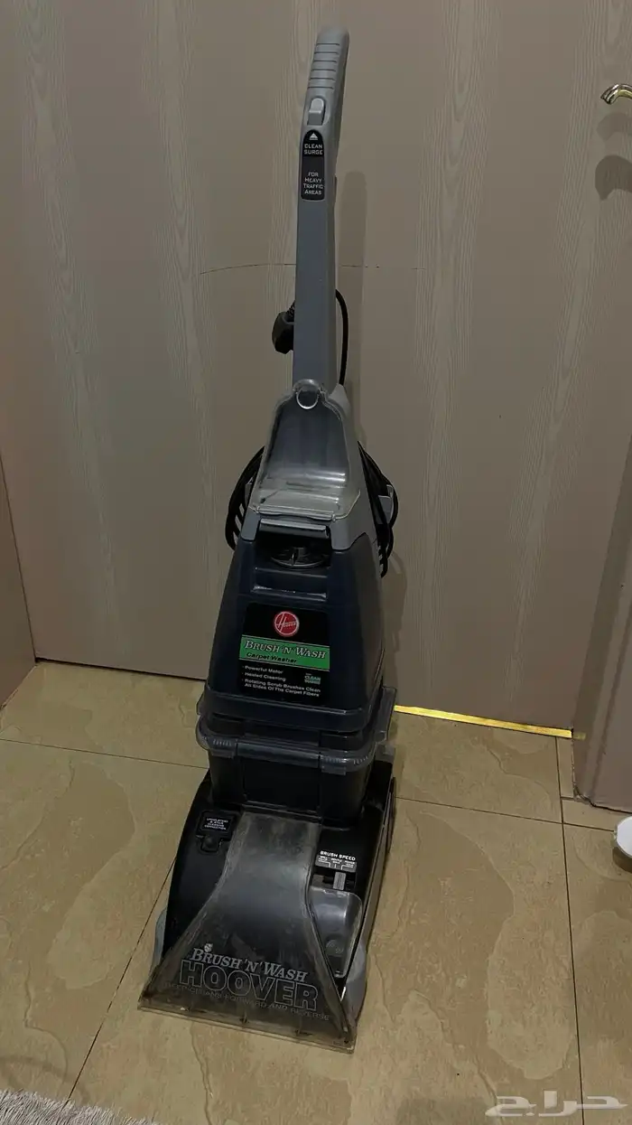 مكنسه غسيل موكيت وكنبات ماركة HOOVER 1