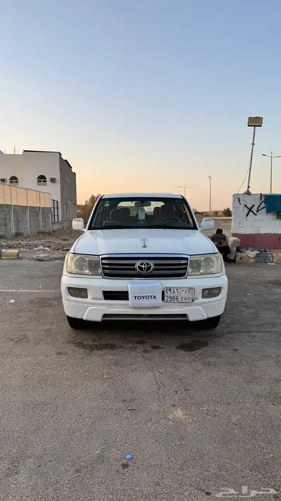 لاندكروزر 2007 فل كامل 3
