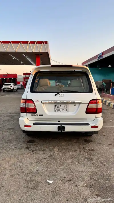 لاندكروزر 2007 فل كامل 2