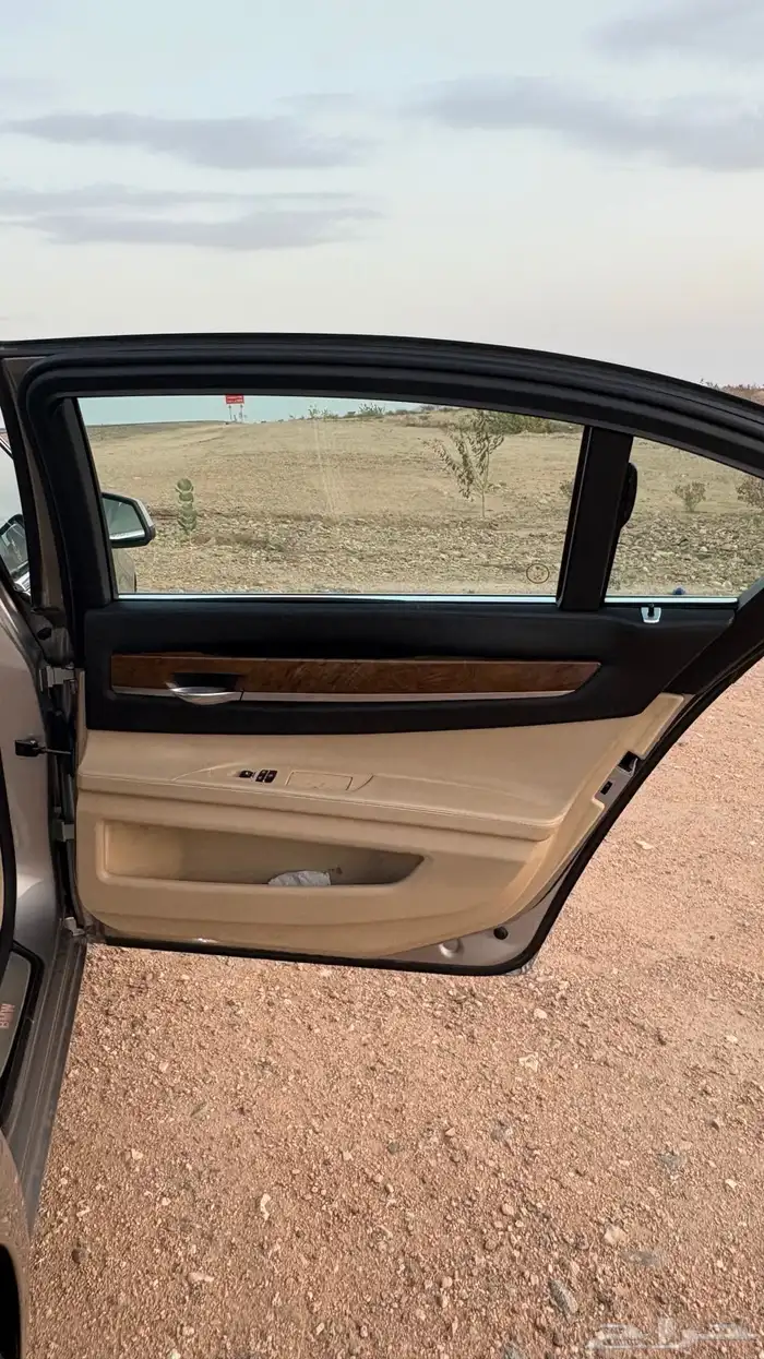 بي ام دبليو 2009 4