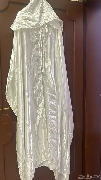 عبايه عروس وكعب للبيع 0