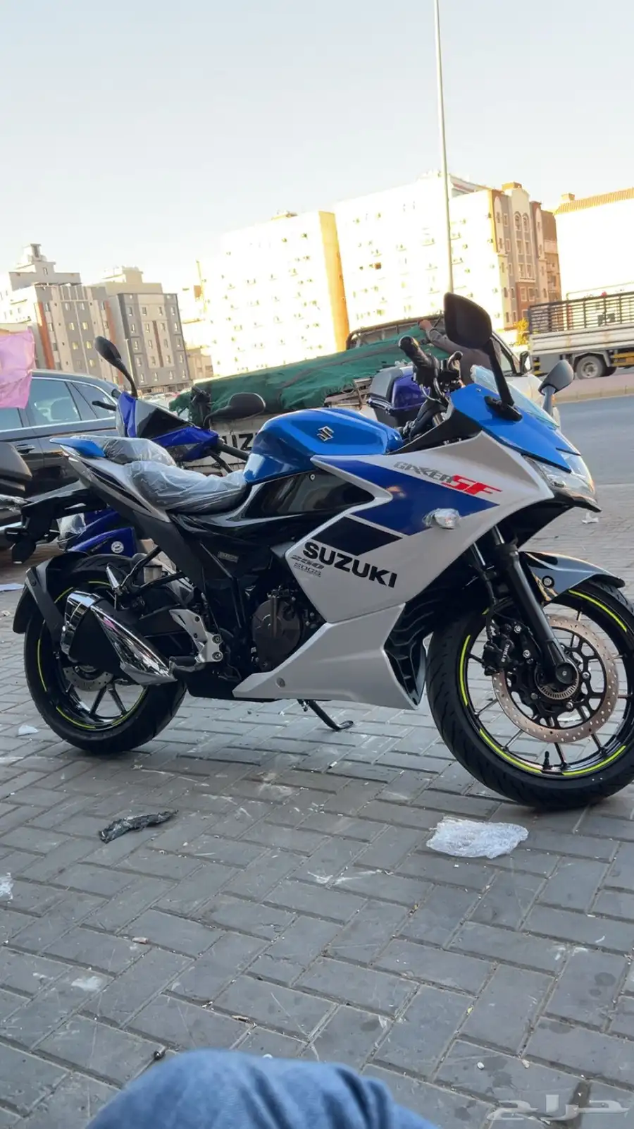 صحراوي الوسام و المهدي ادفنشر 250V-strom 250 وجكسر 250 index