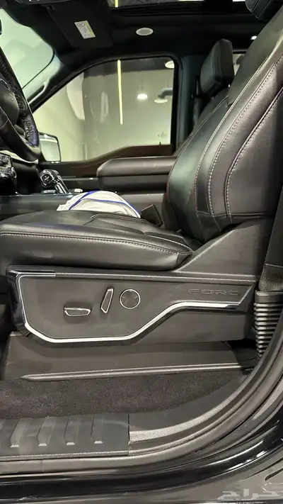 فورد f150 وارد الوكيل 2023 عداد 51 الف فقط 33