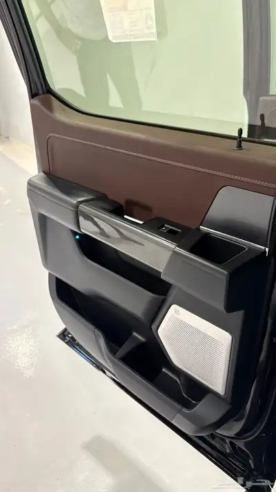 فورد f150 وارد الوكيل 2023 عداد 51 الف فقط 32