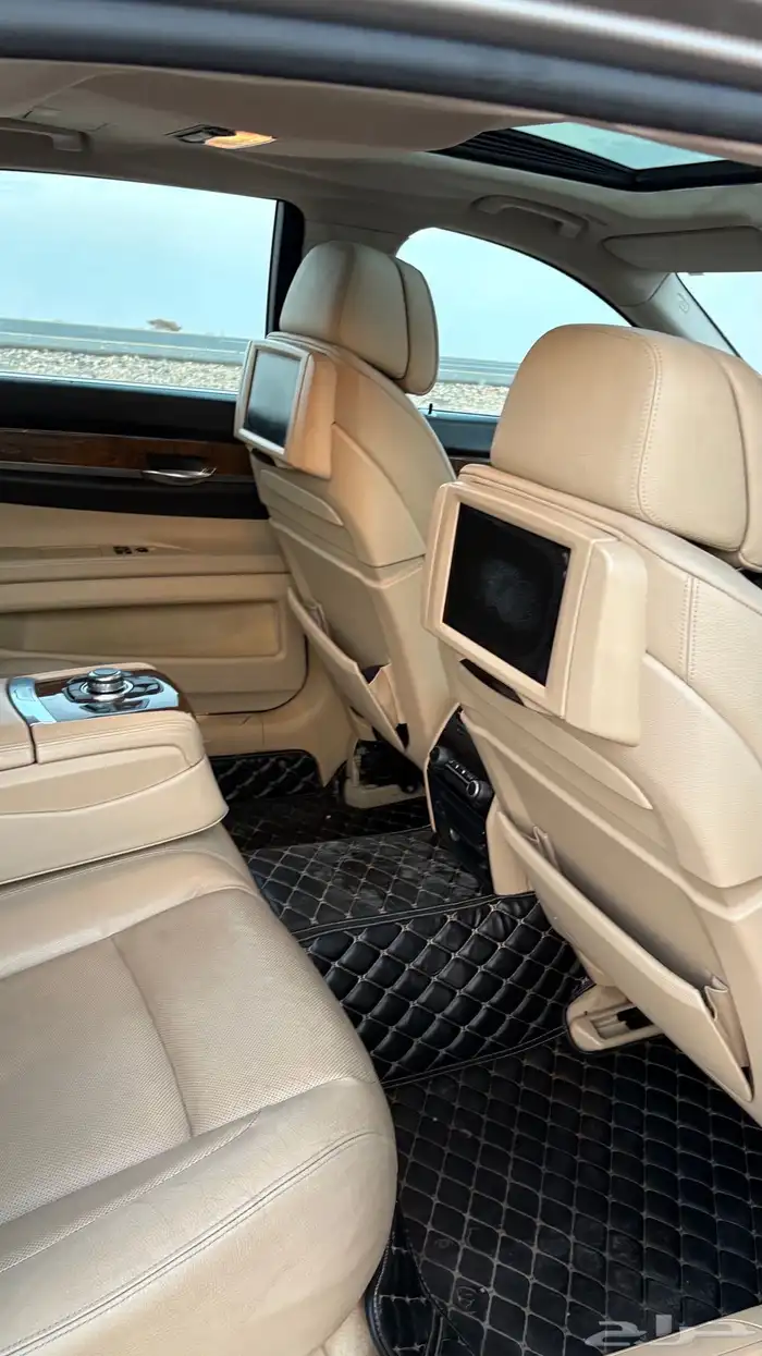 بي ام دبليو 2009 33