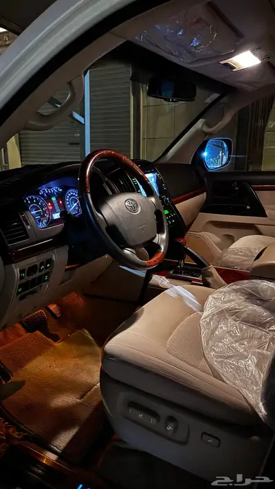 لاندكروزر 2013 سعودي V8 8